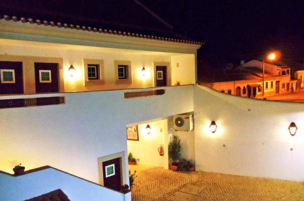 Casa Do Largo - Golega - Turismo De Habitacao Hotel Kültér fotó
