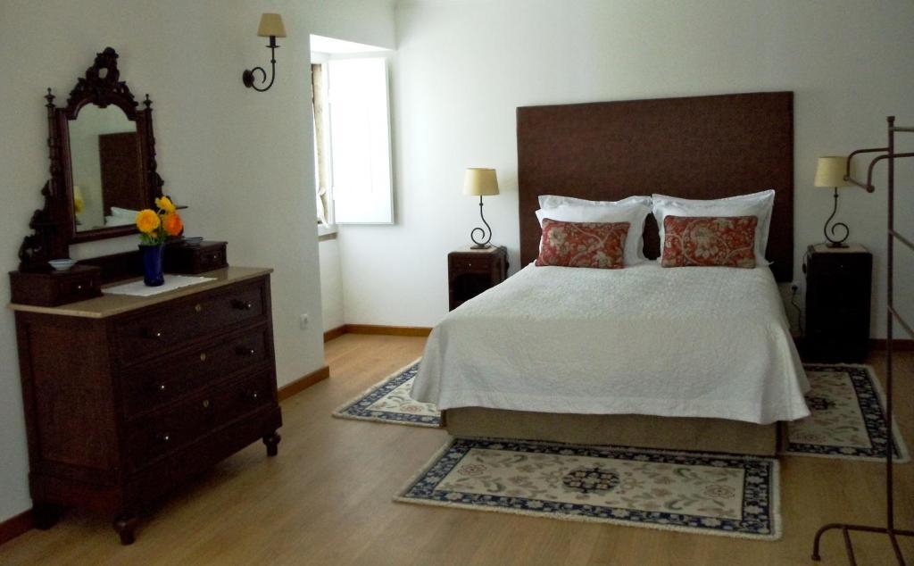 Casa Do Largo - Golega - Turismo De Habitacao Hotel Szoba fotó