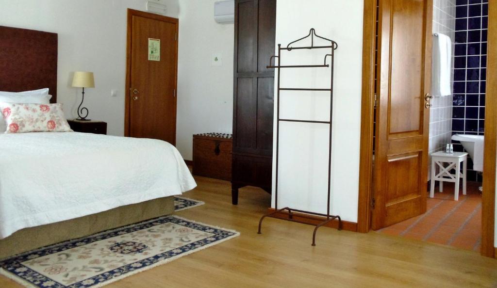 Casa Do Largo - Golega - Turismo De Habitacao Hotel Szoba fotó