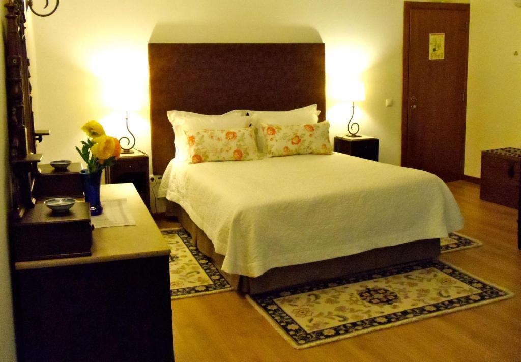 Casa Do Largo - Golega - Turismo De Habitacao Hotel Szoba fotó
