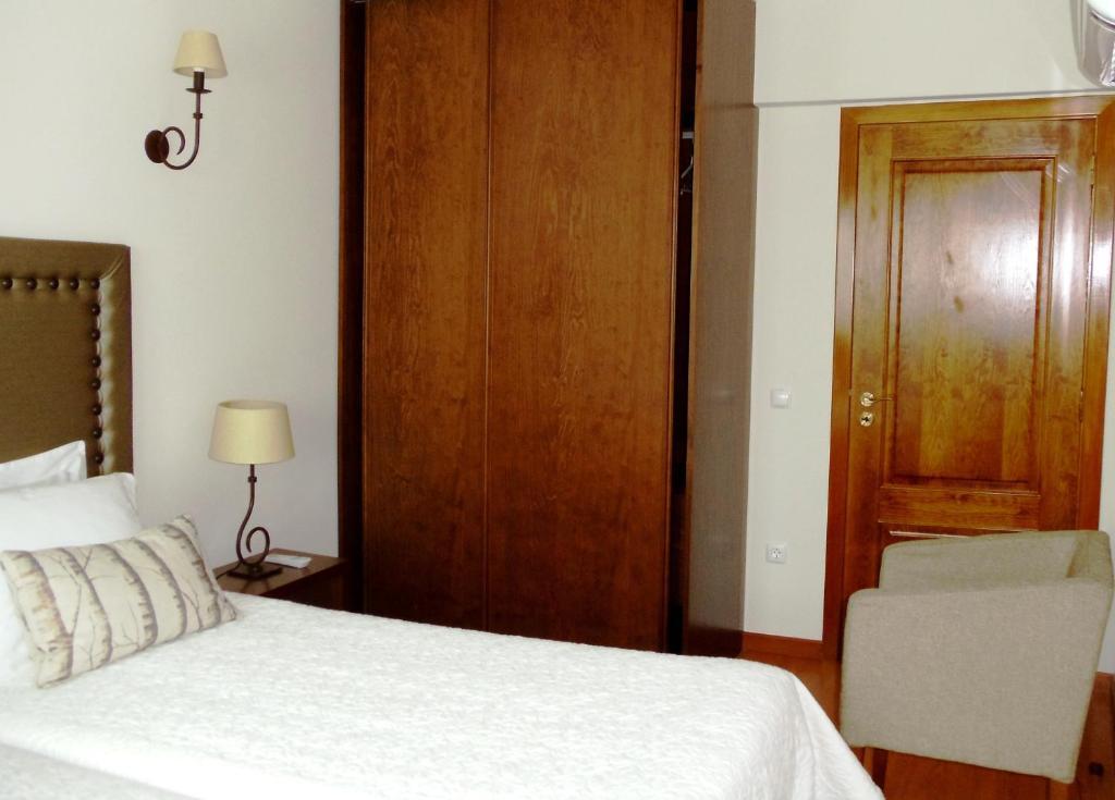 Casa Do Largo - Golega - Turismo De Habitacao Hotel Szoba fotó